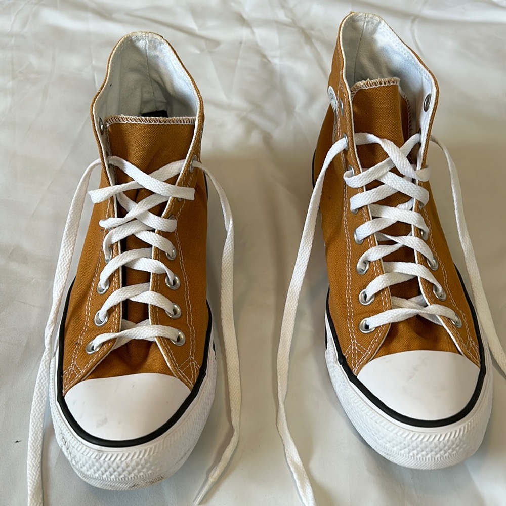 Converse canvas high tops